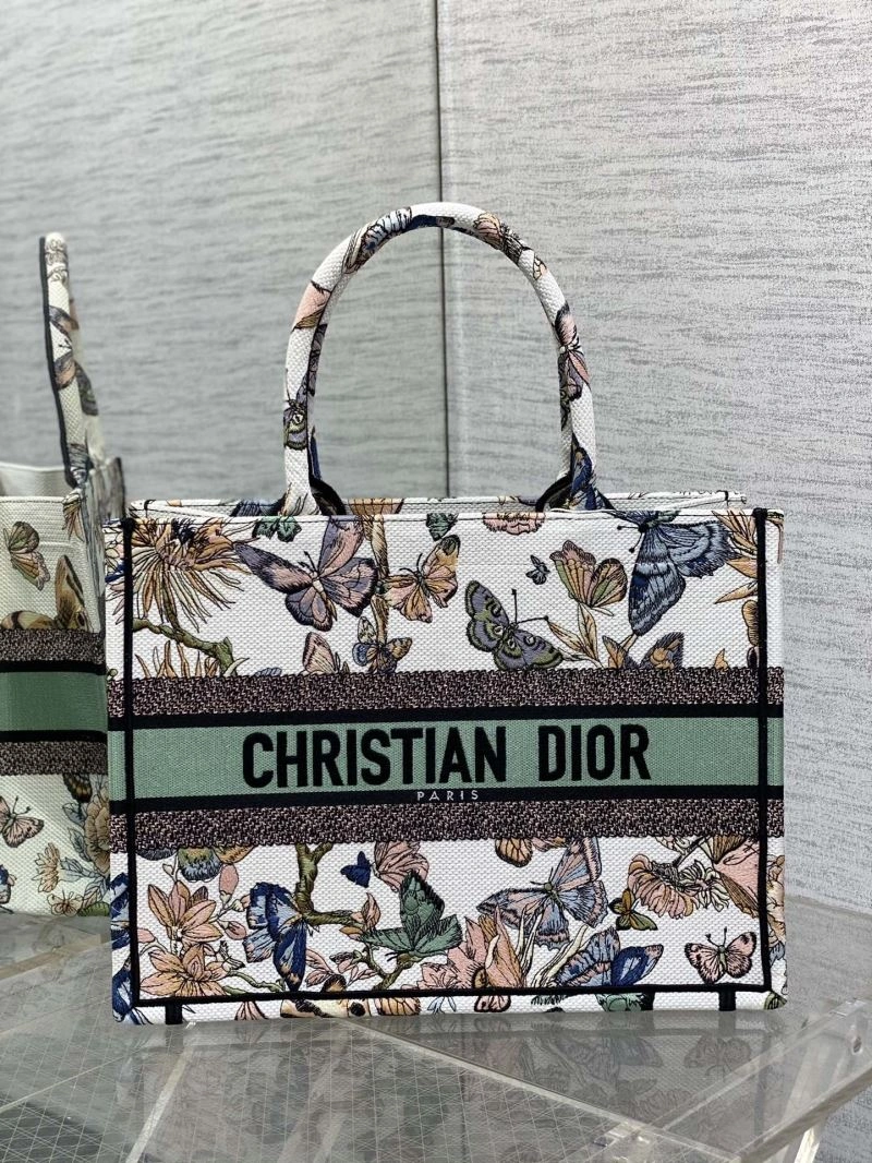 Christian Dior Shopping Bags WeatherProof 70504