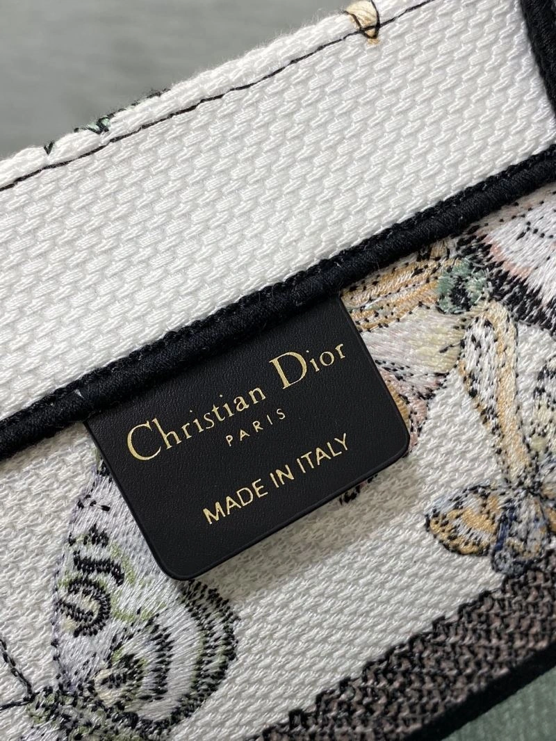 Christian Dior Shopping Bags WeatherProof 70504