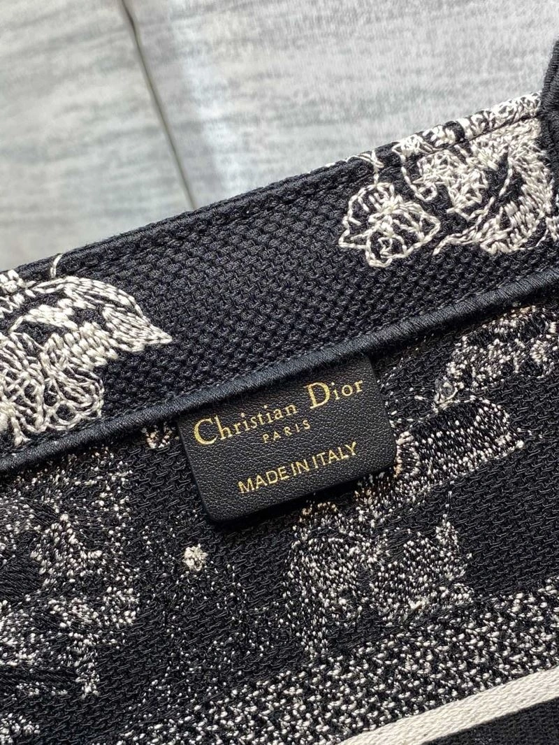 Resilient Christian Dior Shopping Bags 70501