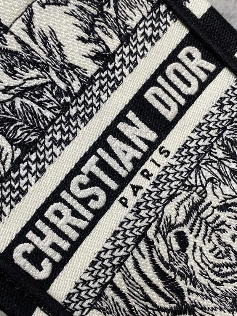 Christian Dior Shopping Bags GoodFit 70578