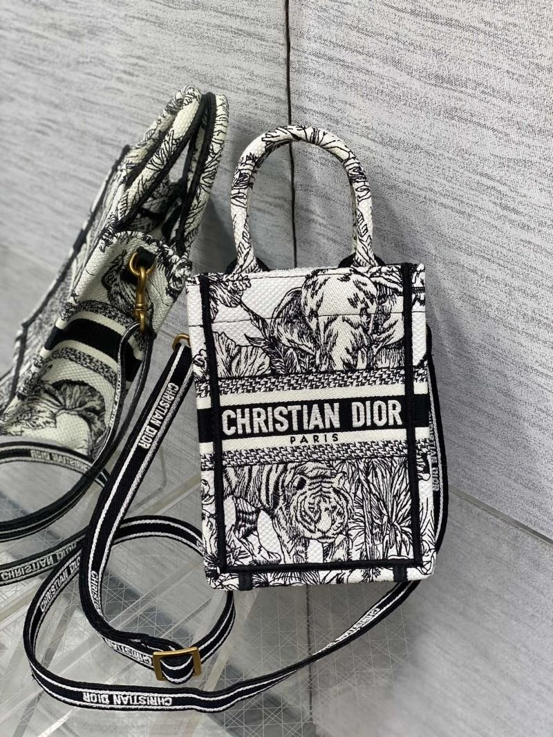 Christian Dior Shopping Bags GoodFit 70578