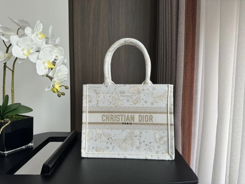 Christian Dior Shopping Bags FreshLook 70583