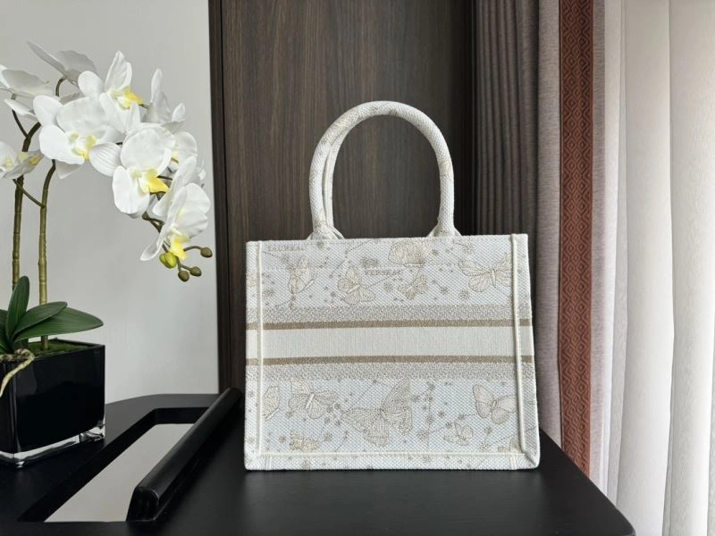 Christian Dior Shopping Bags FreshLook 70583