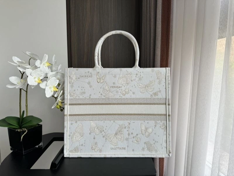 Christian Dior Shopping Bags Sophisticated 70498