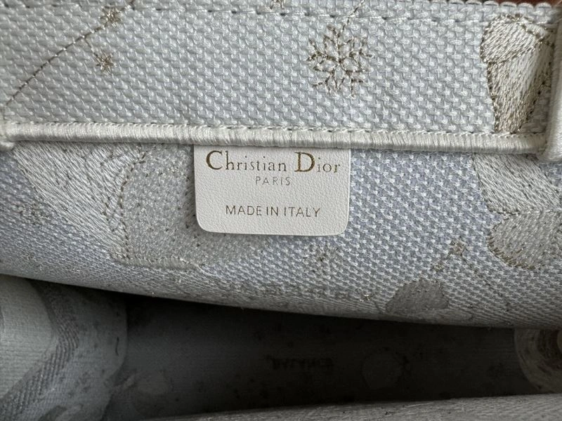Christian Dior Shopping Bags Sophisticated 70498