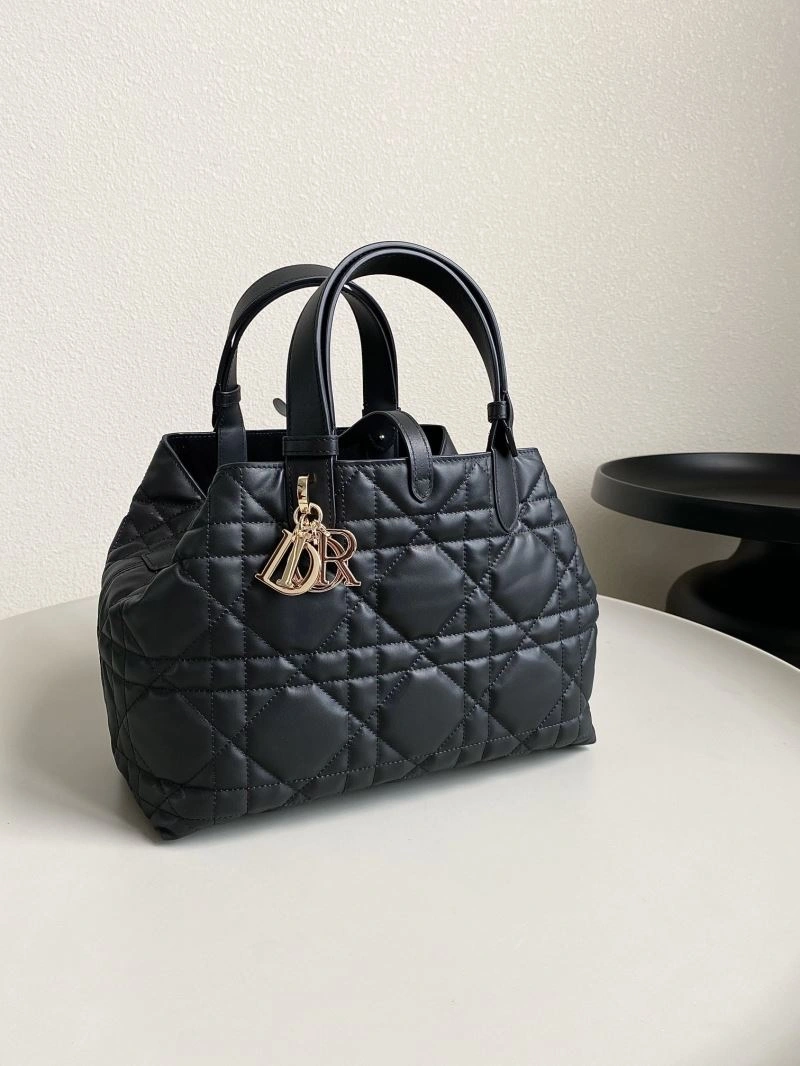 Neat Christian Dior Shopping Bags 70489