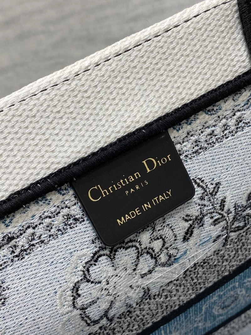 Christian Dior Shopping Bags Minimalist 70487