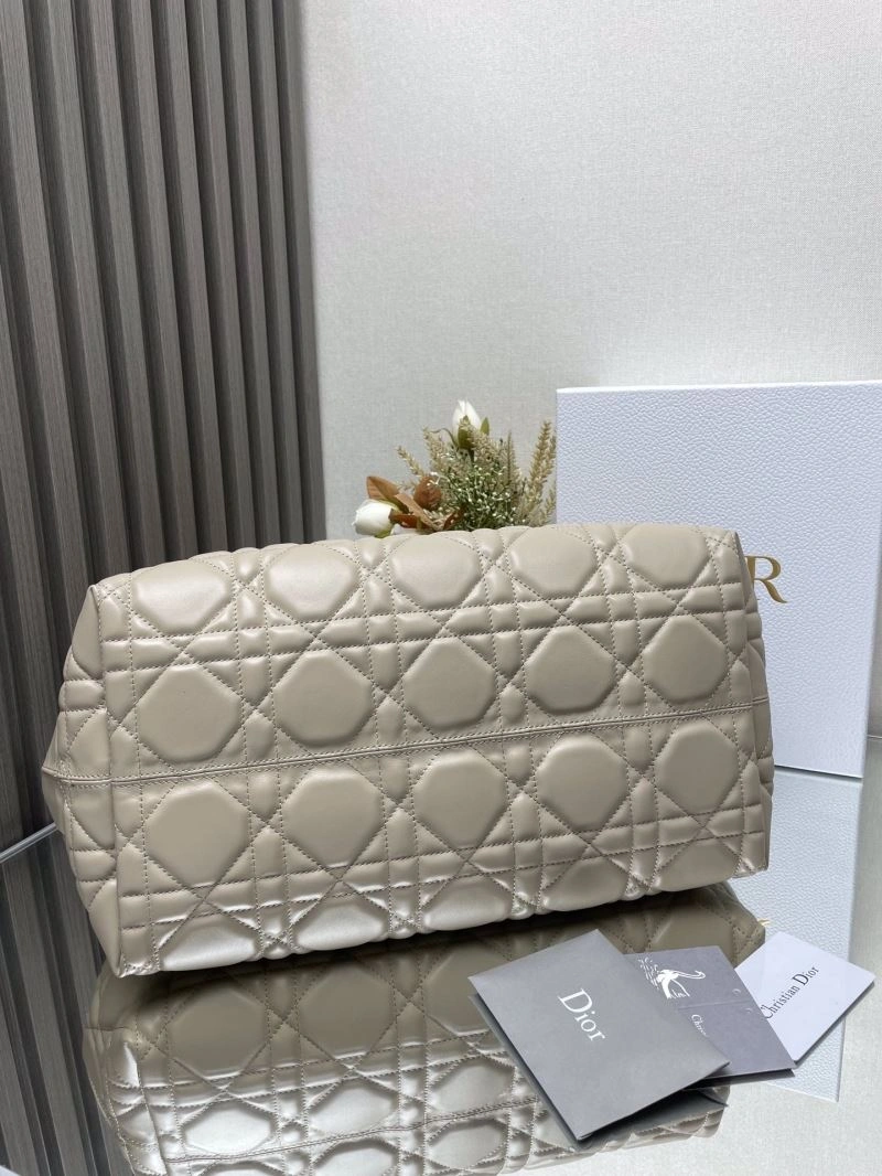 Chic Christian Dior Shopping Bags 70516