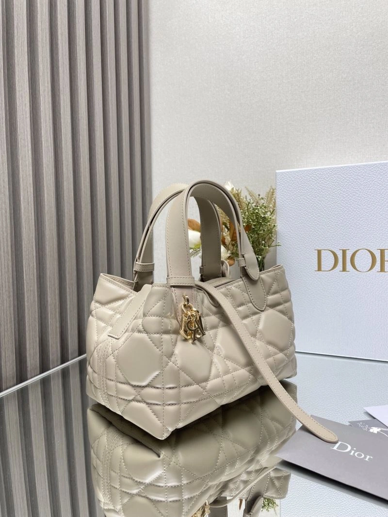 Contemporary Christian Dior Shopping Bags 70480
