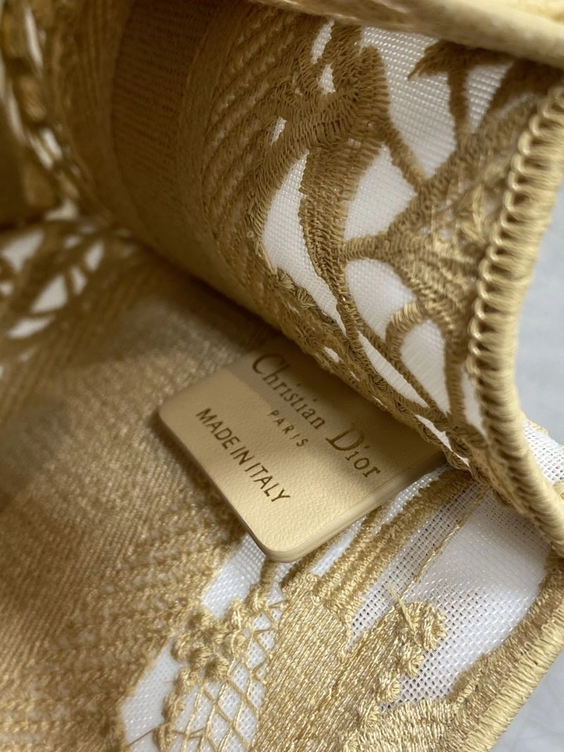 Christian Dior Shopping Bags FreshLook 70478