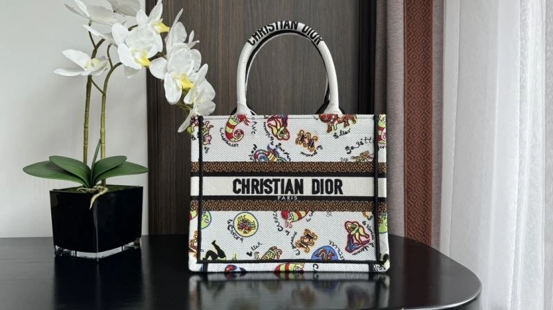 Christian Dior Shopping Bags UrbanStyle 70469