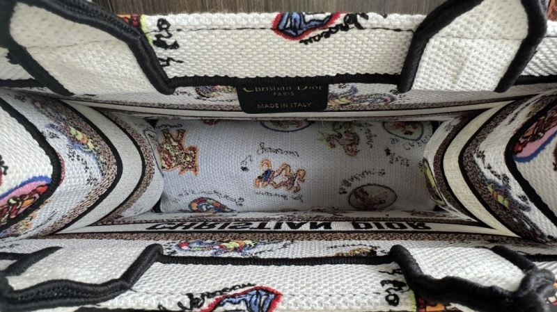Christian Dior Shopping Bags UrbanStyle 70469