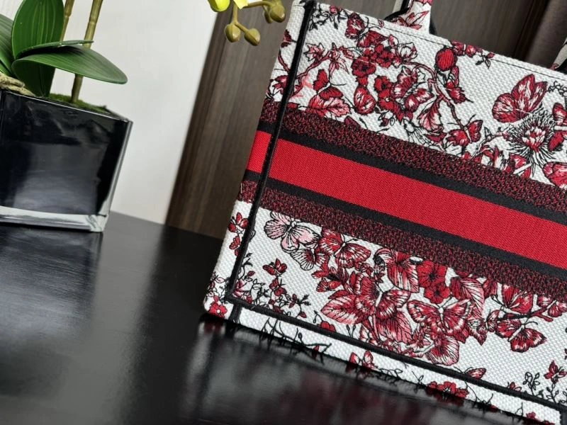 Attractive Christian Dior Shopping Bags 70467
