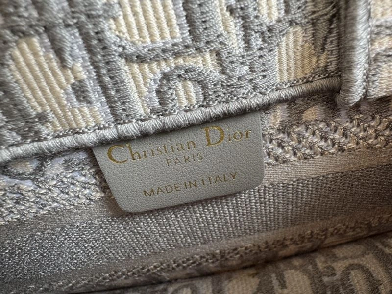 Christian Dior Shopping Bags Versatile 70448