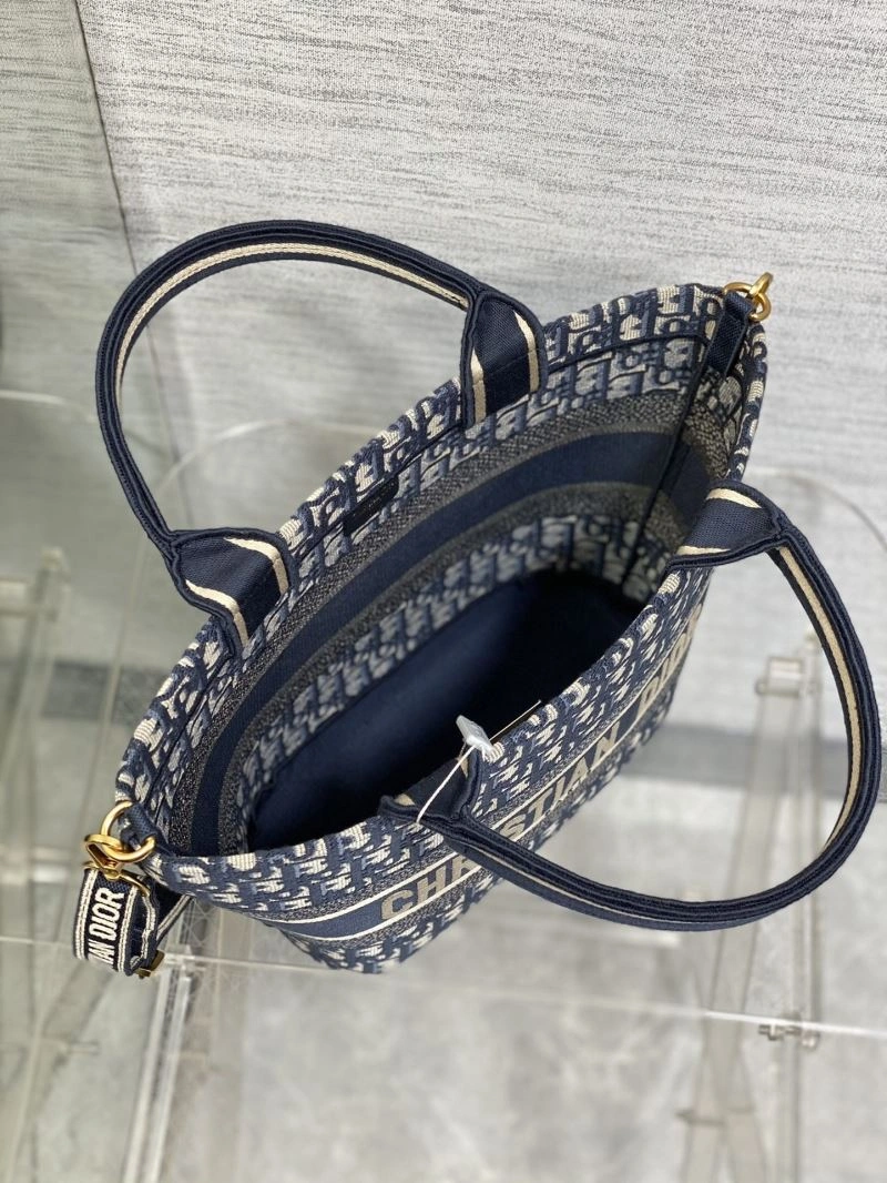 Christian Dior Shopping Bags UrbanChic 70439