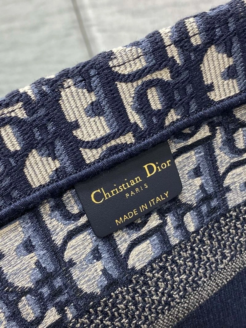 Christian Dior Shopping Bags UrbanChic 70439