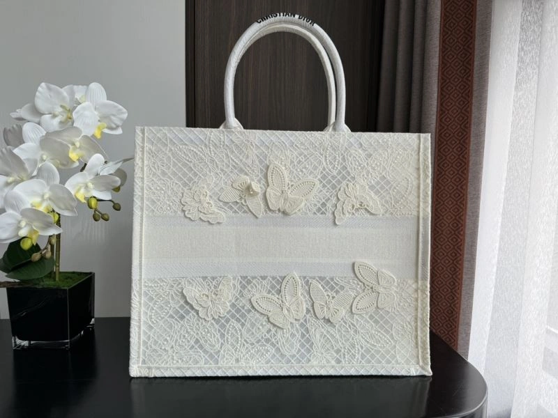 Stylish Christian Dior Shopping Bags 70418