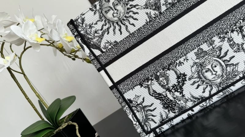 Christian Dior Shopping Bags Unique 70411