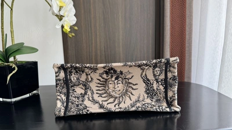 AllSeason Christian Dior Shopping Bags 70449