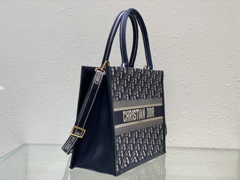 Christian Dior Shopping Bags Versatile 70454