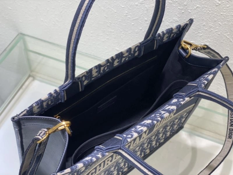 Christian Dior Shopping Bags Versatile 70454