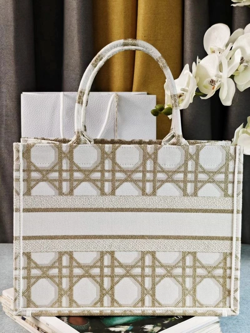 Christian Dior Shopping Bags Premium 70402