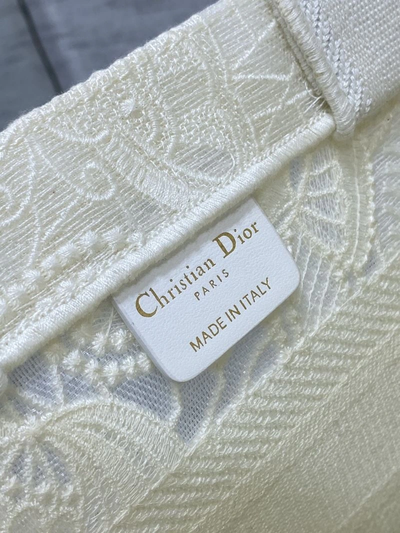 ComfortFit Christian Dior Shopping Bags 70397