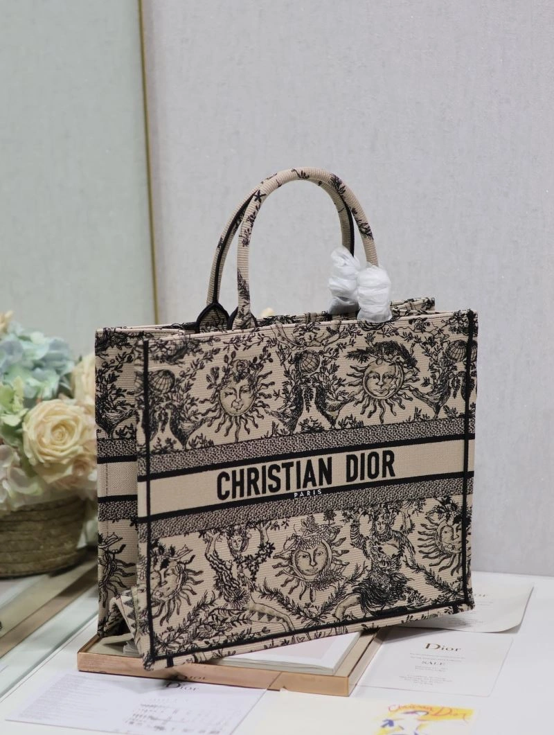 Tailored Christian Dior Shopping Bags 70468