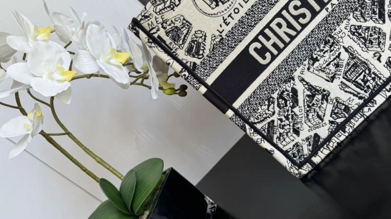 Christian Dior Shopping Bags Tailored 70391