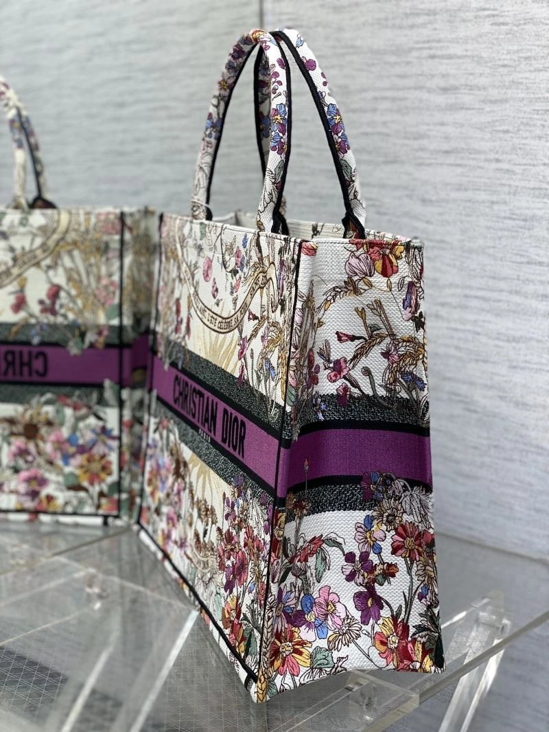 Sporty Christian Dior Shopping Bags 70415