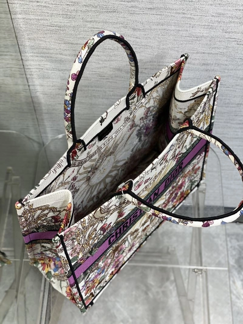 Sporty Christian Dior Shopping Bags 70415