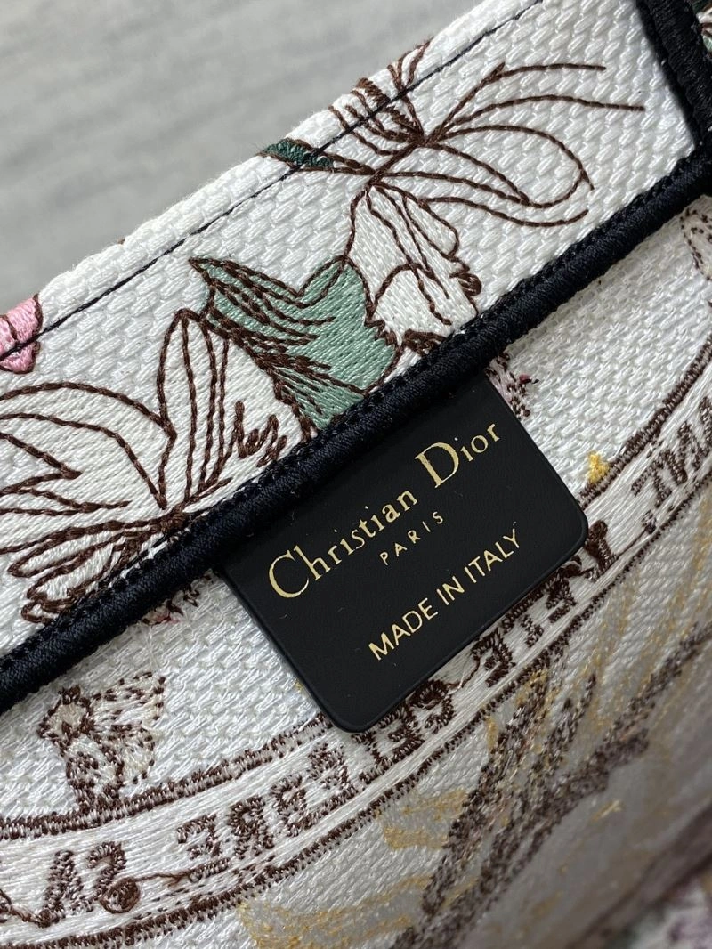 Unisex Christian Dior Shopping Bags 70387