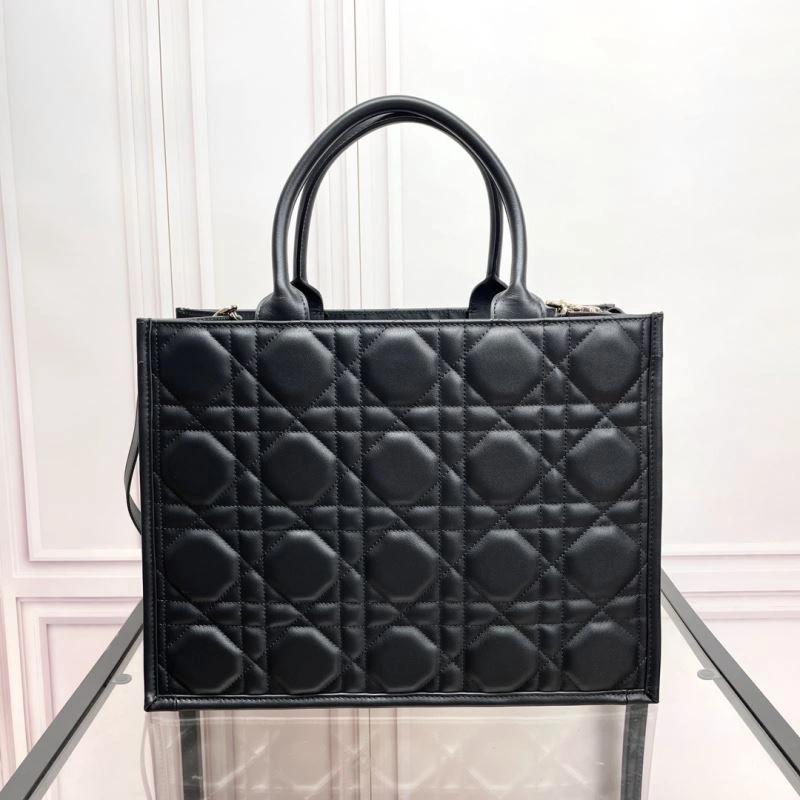 Sustainable Christian Dior Shopping Bags 70375