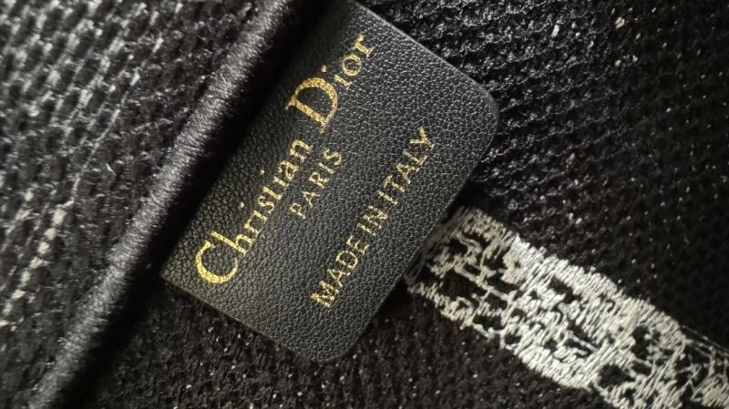 SunProtective Christian Dior Shopping Bags 70369