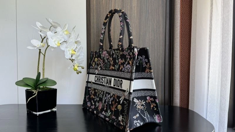 Unisex Christian Dior Shopping Bags 70404