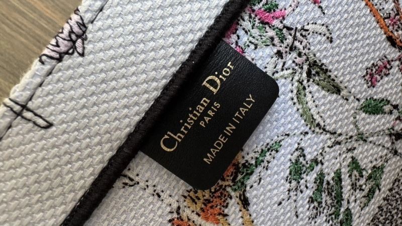 Christian Dior Shopping Bags Colorful 70403