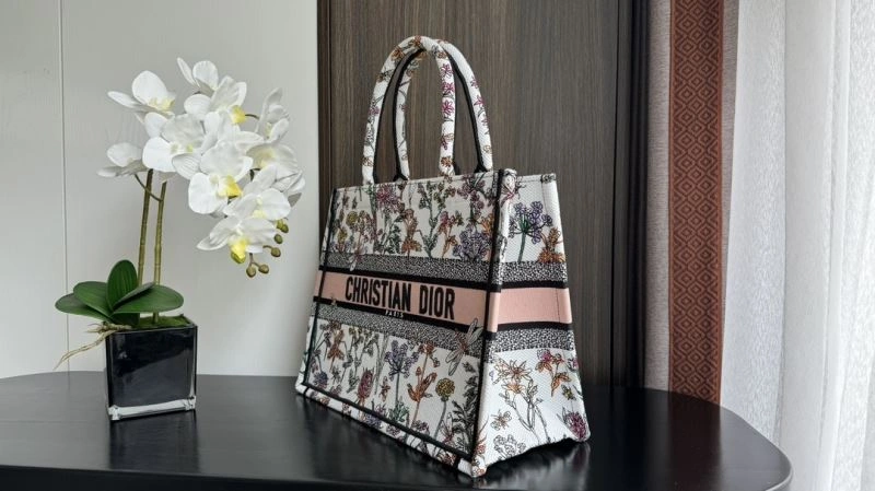 Popular Christian Dior Shopping Bags 70362