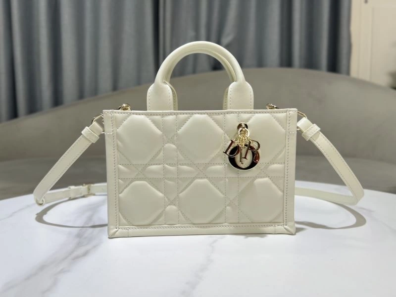 Christian Dior Shopping Bags DailyWear 70427
