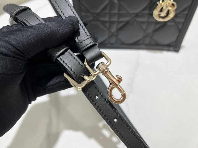 Christian Dior Shopping Bags Casual 70356