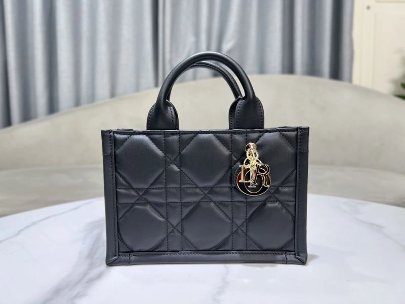 Christian Dior Shopping Bags Casual 70356