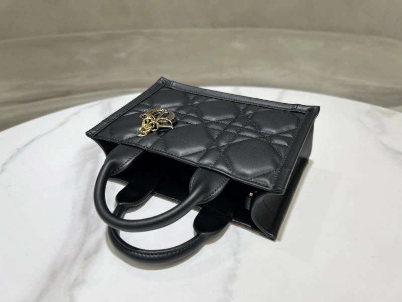 Christian Dior Shopping Bags Casual 70356