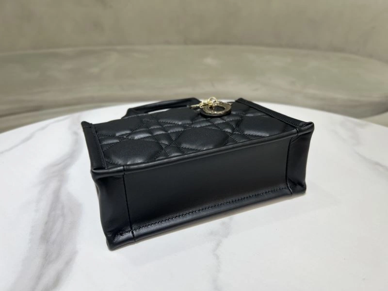 Christian Dior Shopping Bags Casual 70356