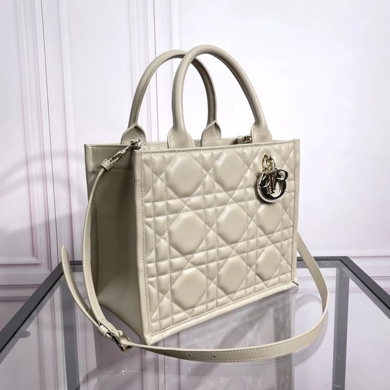 Sustainable Christian Dior Shopping Bags 70353