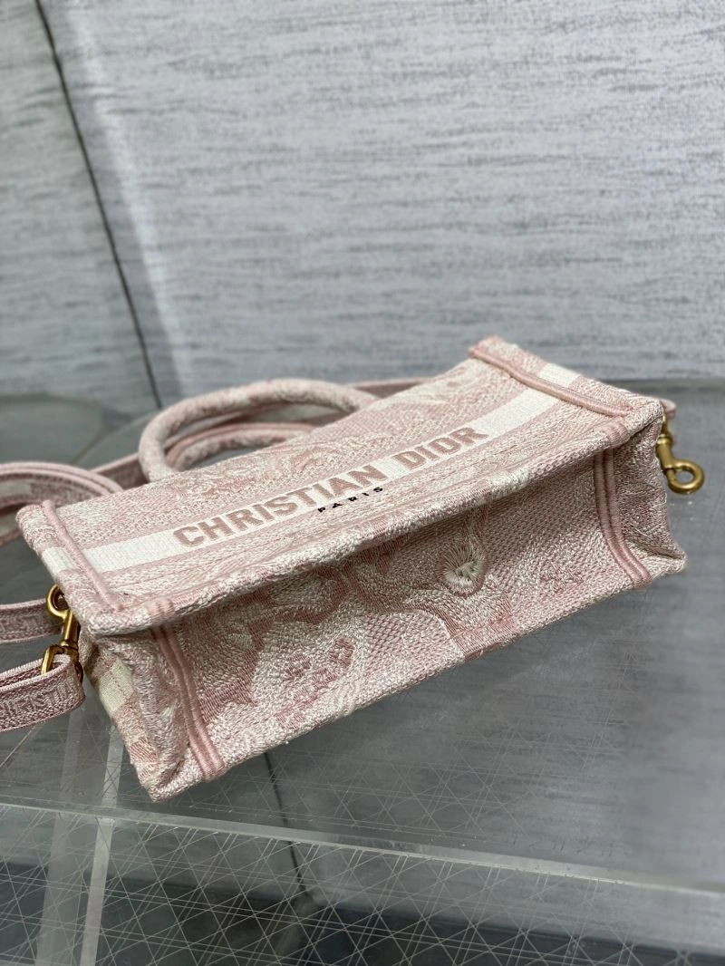 Resilient Christian Dior Shopping Bags 70359