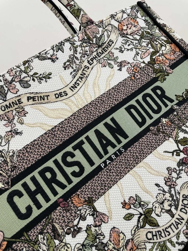 Snug Christian Dior Shopping Bags 70512