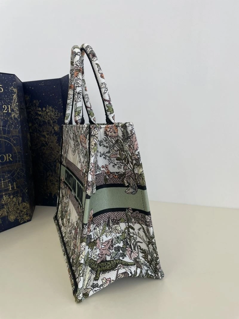 Snug Christian Dior Shopping Bags 70512