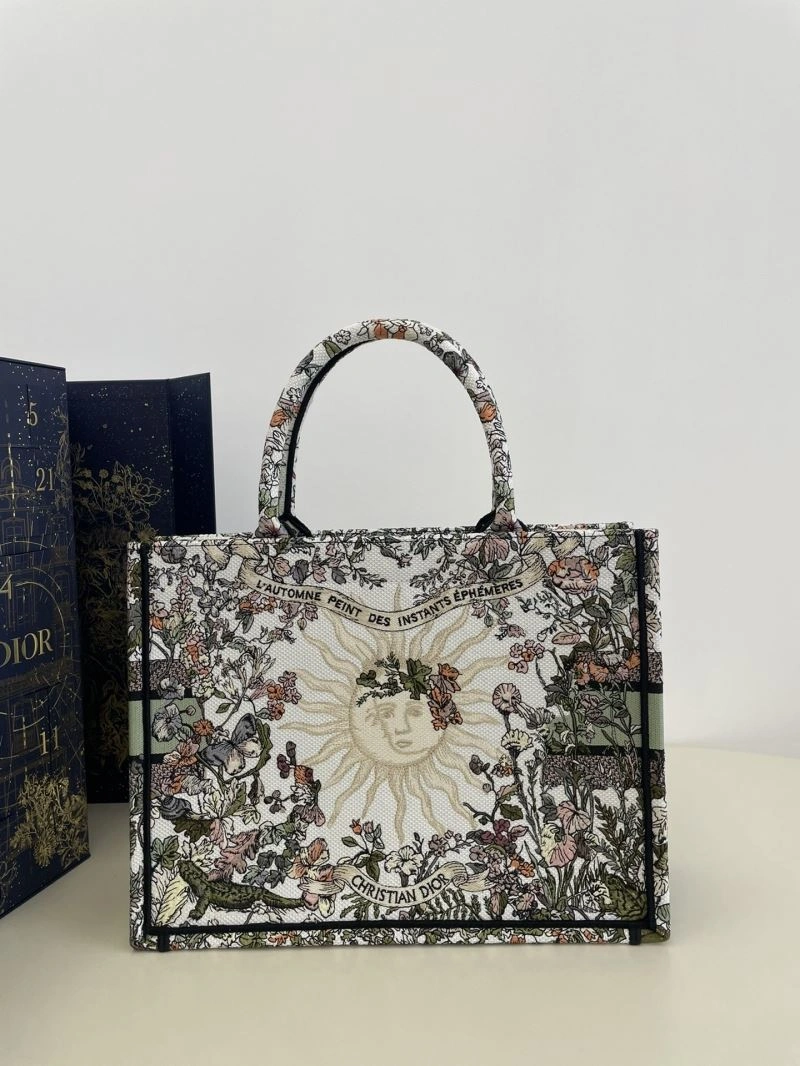 Snug Christian Dior Shopping Bags 70512