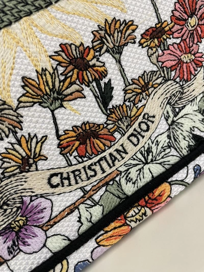 Christian Dior Shopping Bags GoAnywhere 70347
