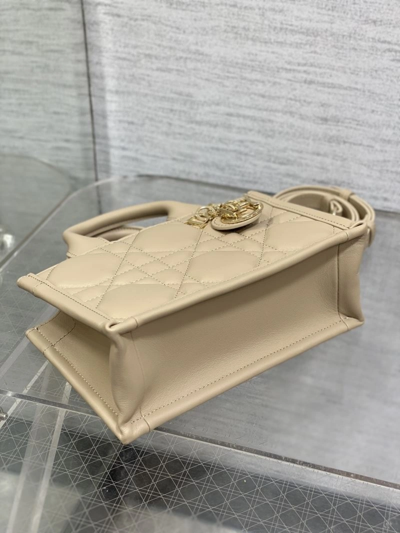 Christian Dior Shopping Bags SunProtective 70348