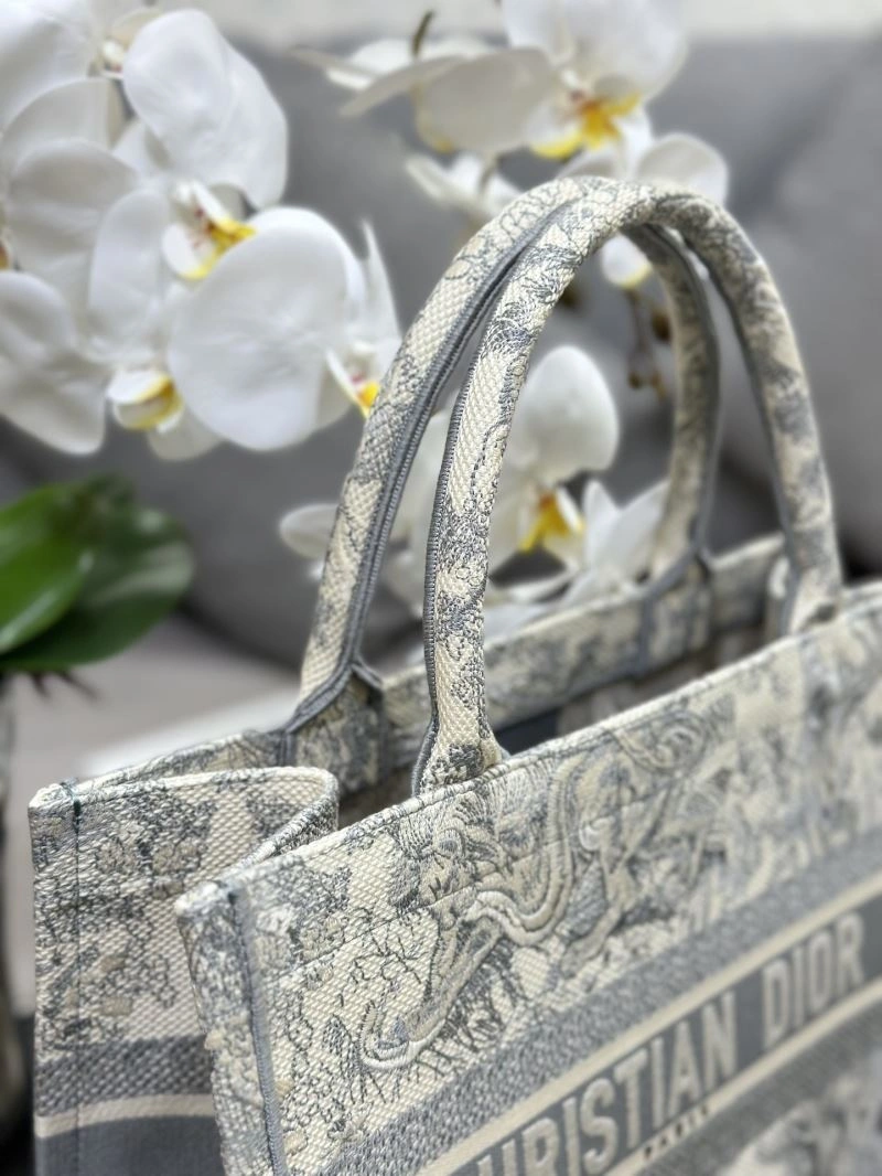 WeatherProof Christian Dior Shopping Bags 70342